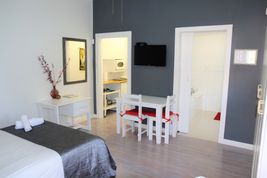 2 Bedroom Property for Sale in Baysville Eastern Cape